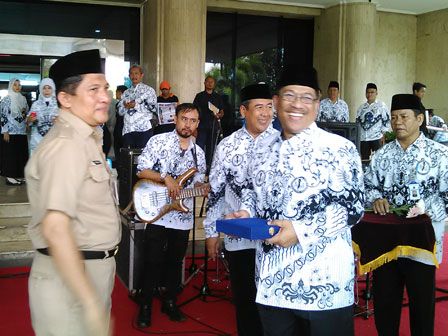 Pencarian PGRI Kab. Aceh Tengah - Persatuan Guru Republik Indonesia Cabang Kab. Aceh Tengah